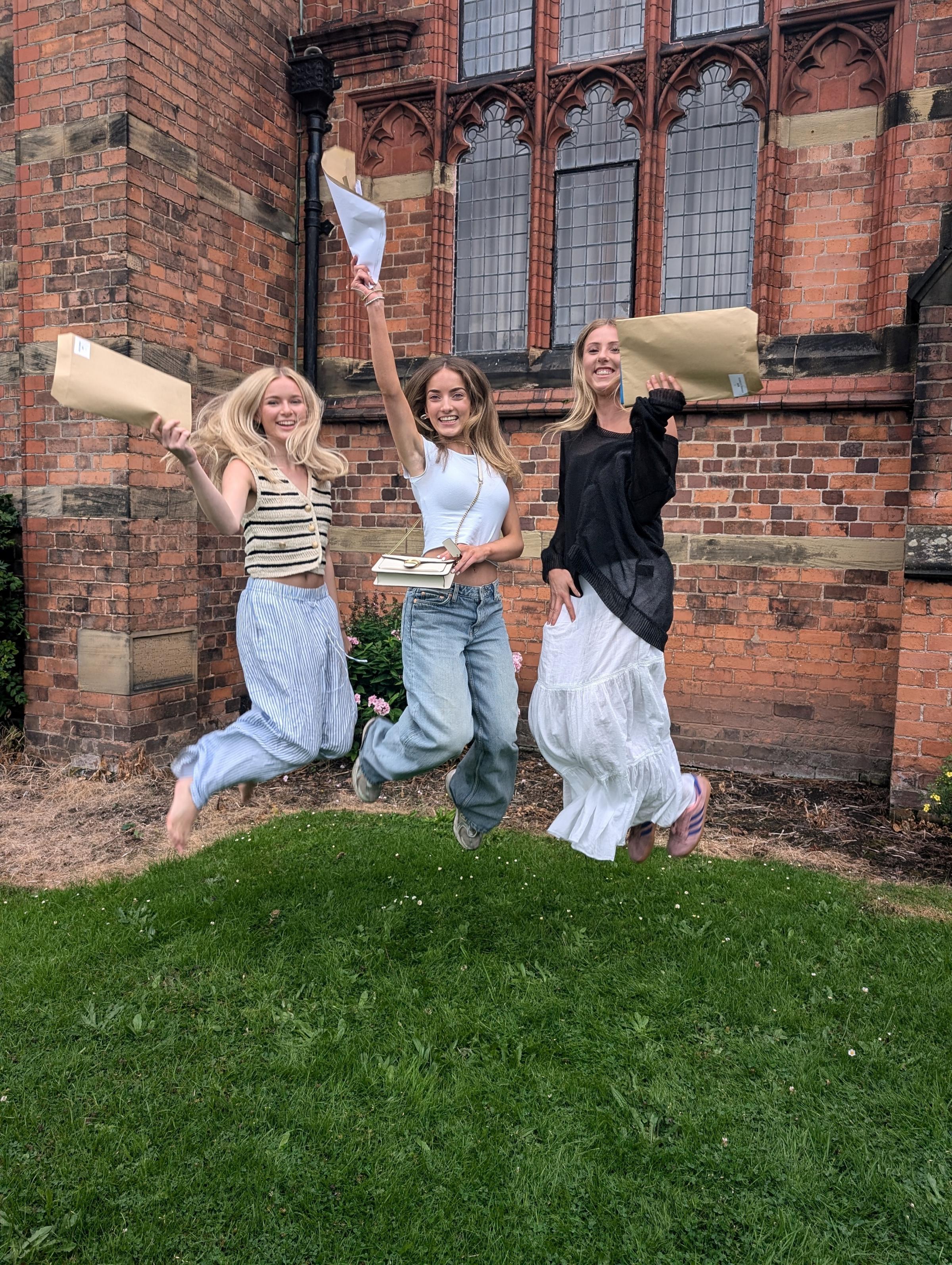 Hollie Tempero, Lola Byrne and Scarlett Toovey.