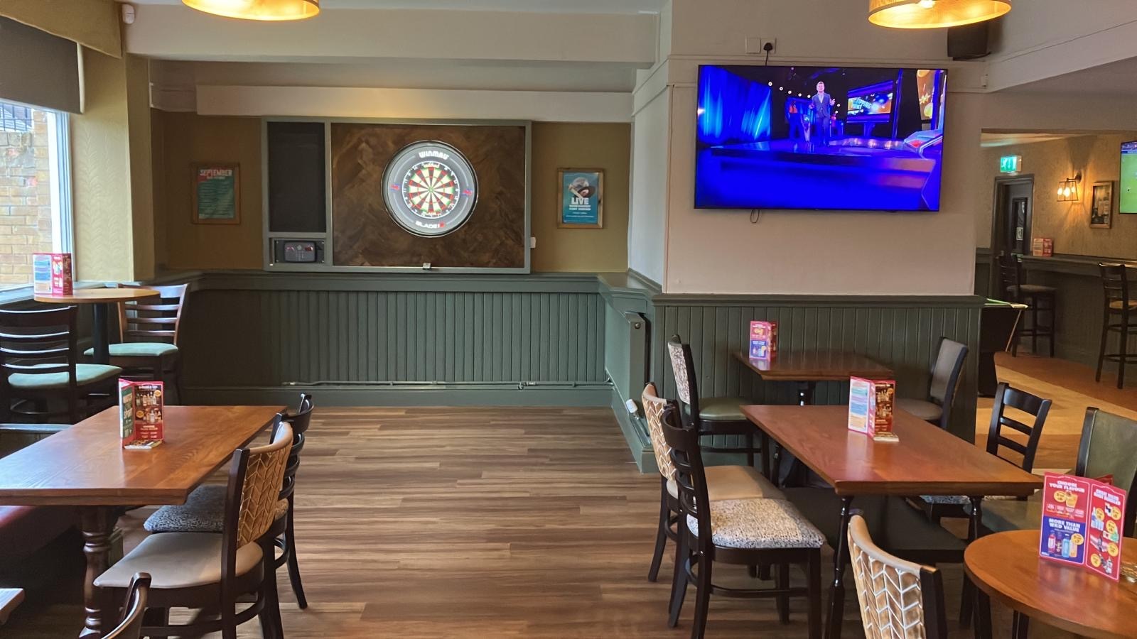 The Gunners Arms in Ellesmere Port has reopened following a revamp.